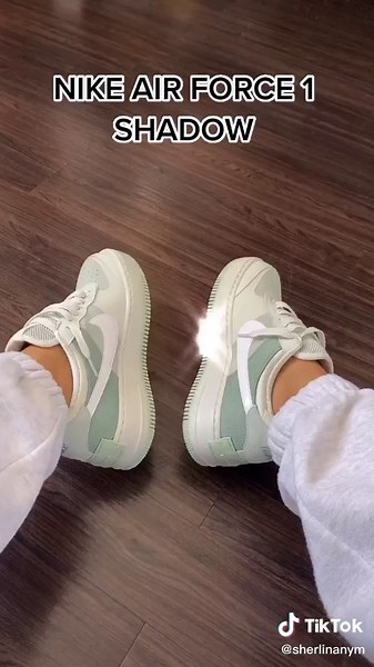 Top Women's Sneakers: Must-Have Collection for Female Sneakerheads