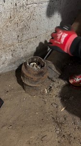 Cherne Gripper Plug saves the day 💪 🎥 @kencoplumbingnh | Oatey