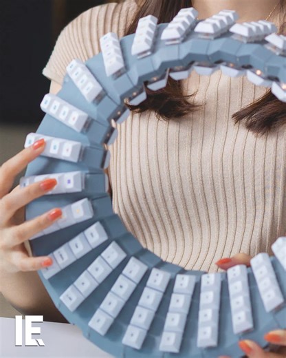 Google Japan delivers once again with its annual humorous keyboard, this time featuring a mobius strip double-sided keyboard. 📸: X/ Google Japan | Interesting Engineering