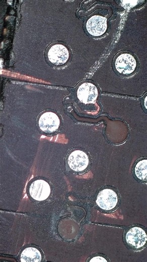 3-Second Quick-Dry Oil for iPhone Repair