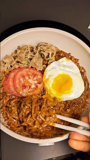 Perfect Korean Black Bean Ramen 🍜🖤 #asmr #food