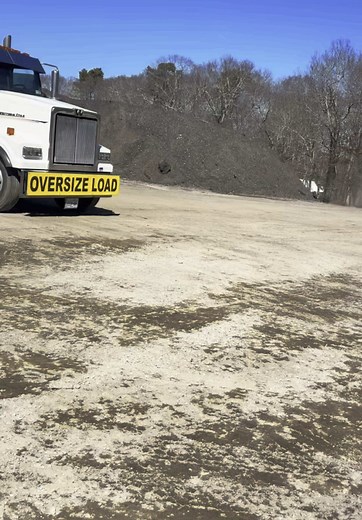 Exploring the Sandbox Paradise with 18 Wheelers