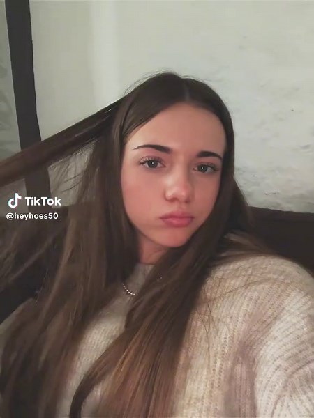 Explore the New Trends in Brunette Hair Styles