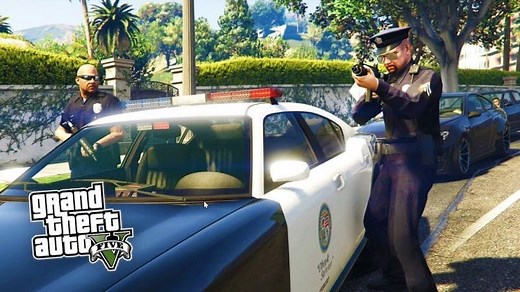 GTA 5: How to become a cop