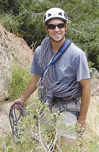 Keystone skier dies while skiing with Doug Coombs