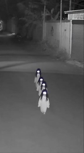 “Caught on Camera: Four Ghost Children in the Street” | Horror Footage 2025 | Creep Pulse