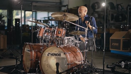 STEVE SMITH Reflects On His Original Exit From JOURNEY: 'It Was A Hard Transition'