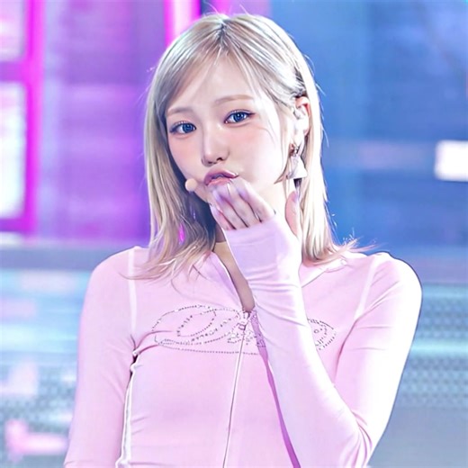 Loops of doom omg I’m crine 😭😭#fyp #trending #viral #aftereffects #kiiikiii cc:wandaaeps