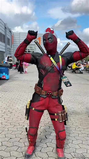 Deadpool Cosplay Dance Showcase