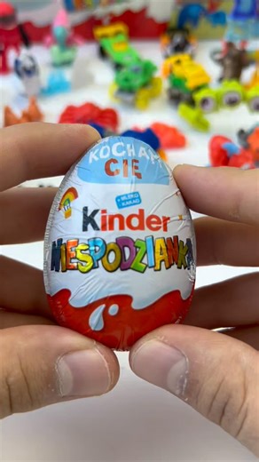 ASMR Kinder Surprise