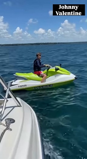 Bro hit the ocean’s turbo button 💨🌊 | Johnny Valentine