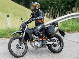 2025 KTM 690 SMC R and Enduro R Spied