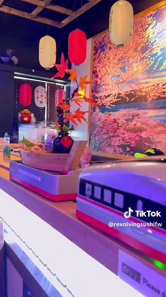 Sushi Delivery with Robots in Fort Worth, TX