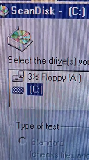 Using ScanDisk To Check The Computer's Hard Drive For Errors #Shorts #Retro #Vintage #Computer #FYP