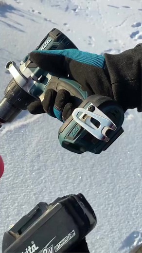 350K views · 181 reactions | Fishing from MAKITA #fishing #makita #tools #powertools #barista #coffe #ice #tip #tips #lifehack #lifehack #stye #reels #shorts #wood #woodworking #handmade #design #art #woodwork #carpenter #woodart #interiordesign #homedecor #furniture #home #diy #decor #carpentry #ToolTips3 | Tool_Tips | Facebook