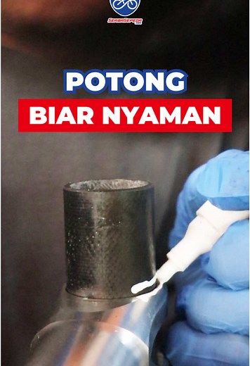 🚴‍♂✨ Bingung mau servis sepeda tapi sibuk kerja atau mager? Santai, SobatSS! SerbaSepeda punya solusi keren buat kamu: Layanan Jemput-Antar Sepeda! 🏡🔧 Kenapa mesti pilih SerbaSepeda? 🤔 1️⃣ Hemat Waktu: Gak perlu repot bawa sepeda ke toko, karena kita yang jemput! Tinggal duduk manis, bapak kurir SerbaSepeda yang urus. 🛵💨 2️⃣ Servis Profesional dan Bertanggung Jawab: Mekanik SerbaSepeda siap tangani sepeda kamu dengan keterampilan profesional dan penuh tanggung jawab. Sepeda kamu dijamin te