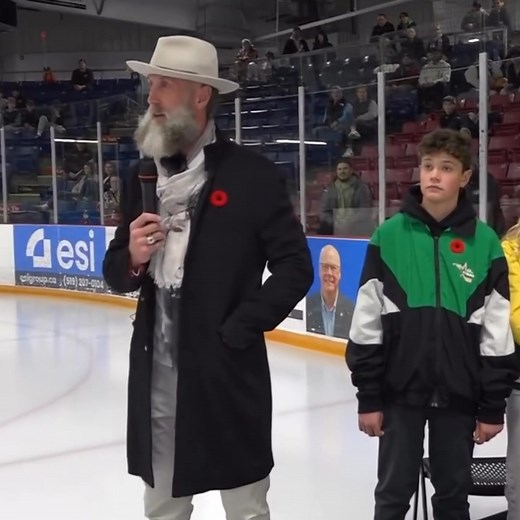 Ahead of his induction into the Hockey Hall of Fame tonight, Joe Thornton returned to where it all began on the weekend. He was honoured before the St. Thomas Stars game Saturday night and got a little emotional when asked what home means to him. -J & Rubino 🎥: instagram/@519sportsonline | Classic Rock 98.1