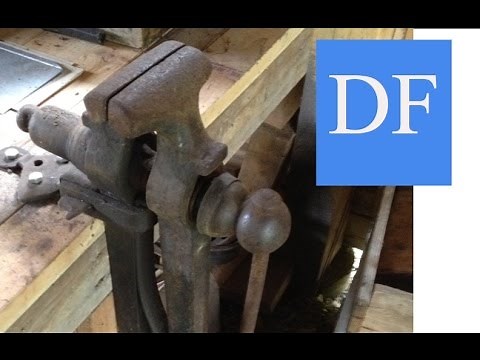 Blacksmithing for beginners - How to Screw Up Your Post Vise