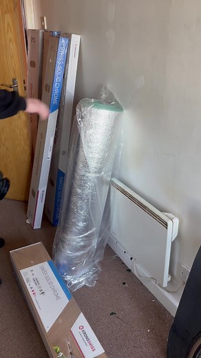 12K views · 40 reactions | Top tip ✅…Always help your installer out …#advice #tutorial #flooring #storage #delivery #logistics #teirnanmccorkell #flooringinstaller #manchester #pov | Solutions Made Easy | Facebook