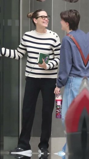 Jennifer Garner and Seraphina keep it casual for weekend outing Without Ben Affleck