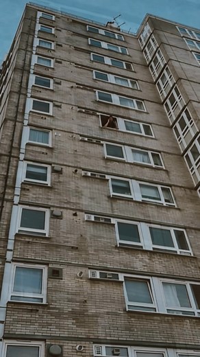 116K views · 1.4K reactions | Can see Flex Fm 101.4 twin stack? But what we want to know is who can name the block and name another south London station that used to use it back in the day…… | Flex FM | Facebook