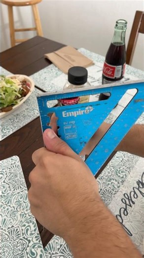 The right way to open a stupidly cold coke 🥤📐 #coke #lunchtime #goodvibes