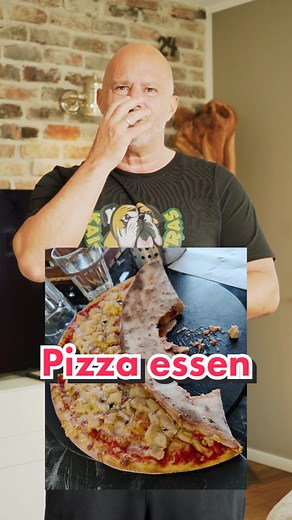Detlef Steves zeigt, wie man eine Pizza ordentlich isst