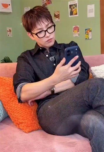 who is he packing all that for