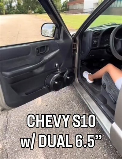 Custom Speaker Pods on Instagram: "Kevin’s kick ass Chevy S10 build with a top to bottom rundown of Rockford Fosgate. He used our Dual 8”s pods in the front doors to bring the sound out. Love to see Fosgate installed, Thank you for sharing your Custom Speaker Pods 🇺🇸 @kgm1689 - Why choose Custom Speaker Pods? 🤔 ✅ More Speaker mounting points ✅ Easy Install without Glue, Fiberglass or Bondo ✅ Pods always in stock with Multiple Finishes ✅ Family Owned & Made In the USA Let’s upgrade your sound 