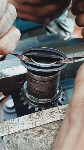 How to install an oil seal using a rope#shorts #shortvideo #shortsfeed