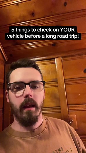 5 things to check on your vehicle before a long road trip. #roadtrip #cartips #helpfultips #helpfuladvice #essential #caressentials #essentials #caradvice #carexpert #top5 #carstuff #driving #drivingtips #helpful #checklist