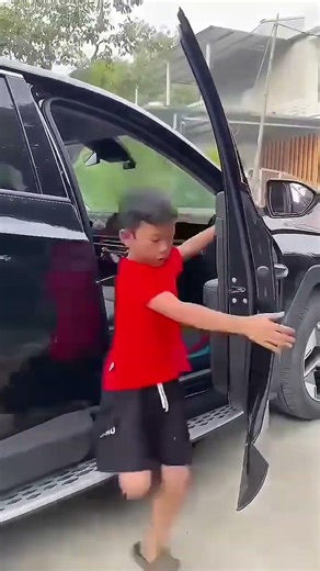 today my plan computer lab in 3rd of country Indonesia