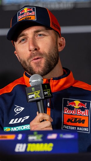 Eli Tomac talks about his stubbornness surrounding the scoop tire this off-season. 👀 If you were in his position, would you have also tried to make it work and look for every advantage on track you could find? 🧐 | Vital MX