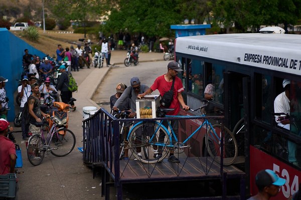 An underwater bus in Havana becomes the ride that matters during Cuba's fuel crisis
