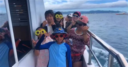 16 reactions | ‘Boracay splash party cruise’ . Do I have to go to...