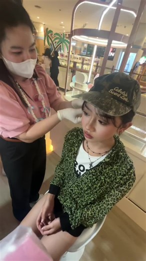 วิดีโอของ คิม (@teletypewriterqq) พร้อมเพลง เสียงต้นฉบับ - คิม