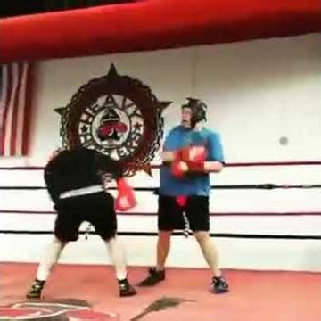 2017 sparring at heavy hitters boxing on long Island NY. red headgear slipping rolling
