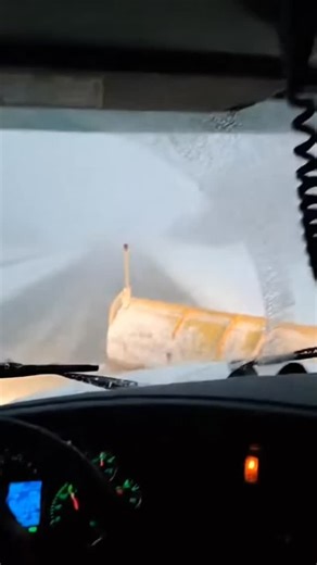 Big Machine on Instagram: "Snow plowing machine work in world coldest place #reels #machines #machinery #hydraulic #viralreels #snowplow #winter"