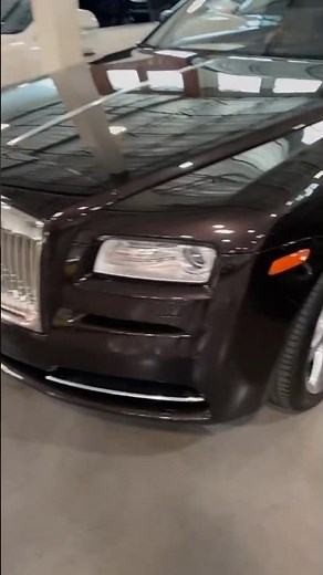 Rolls-Royce Wraith Umbrella – The Hidden Luxury Feature