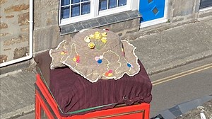 YouTube https://youtu.be/8DIsxKOtFOk Channelling the spirt of the much-missed Mark Campbell, our telephone box at Fernlea Terrace will be topically decorated throughout the year, thanks to ROBYN CALDER. Starting with April, here we see the Rainbows, supervised by Michelle Pugh and Blossom, putting on a charming display for Easter. Look out for themes from the St Ives Arts Club, the Edward Hain Centre and the St Ives Community Orchard throughout summer and autumn. Over 500 St IVES videos https://