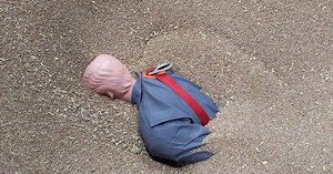 Entrapment Risk Elevated With Out-of-Condition Grain in the Bin