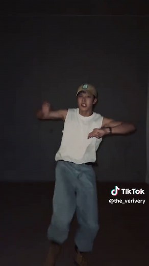 DONGHEON: Discovering the Talent of VERIVERY