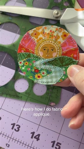 Karen Payton 🪡 on Instagram: "Appliqué steps: 1. Draw 2. Redraw each shape onto wonder under 3. Iron wonder under on fabric 4. Cut - pin - iron and sew 🧵 ✂️🧵✂️🧵#fabricart #sewingaddict #applique"