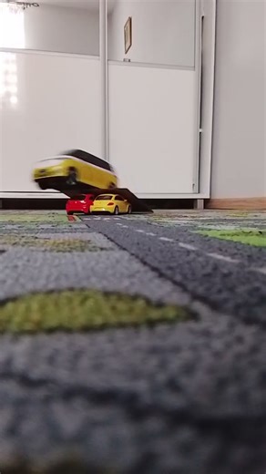 ELECTIC BUS RC STUNT