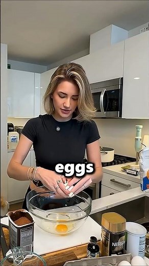 Hit follow for the craziest streamer clips! 🎮🔥 Don’t miss out—@livelegendsclips