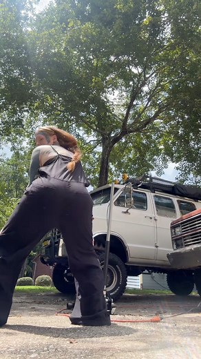 Im helping #mechanic #twerk | Maegan Machine