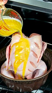 545K views · 1.9K reactions | Sobremesa em 5 minutos! Apenas massa folhada e 2 maçãs Ingredientes: massa folhada: 500 g geleia de morango: 100 g maçãs: 2 un açúcar mascavo: 20 g canela: 5 g suco de limão: 10 ml passas de uva: 30 g nozes: 30 g gema: 2 un leite: 10 ml açúcar mascavo: 5 g A bebida: gelo: 100 g café solúvel: 15 g açúcar: 20 g água: 100 ml leite: 50 ml | Cookrate - Brasil | Facebook