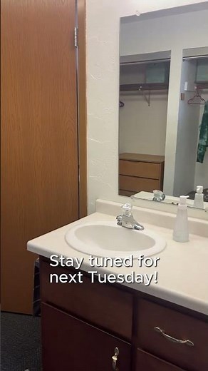 Tour Tuesdays - Dorm Room