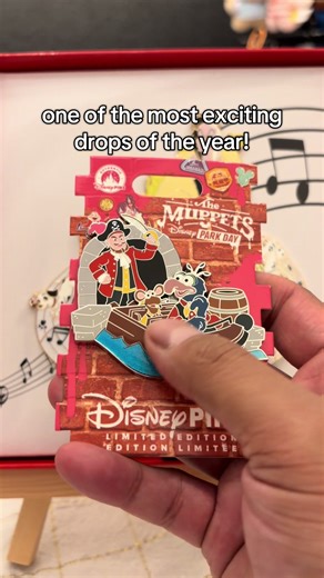 Complete Your Muppets Pin Collection at DLR!