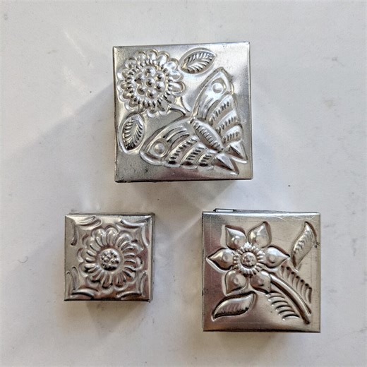 Vintage Mexican Nesting Tin Trinket Boxes - Hand-stamped Floral Repoussé, Set of 3 - Etsy